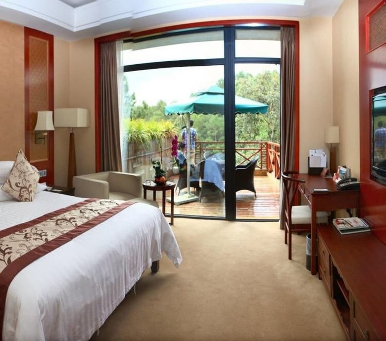 Hotel New Century Resort & Spa Puer