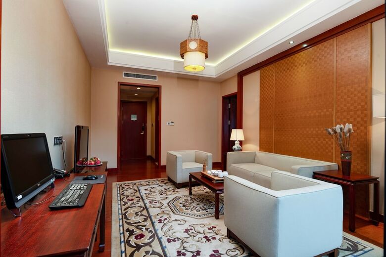 Hotel New Century Resort & Spa Puer