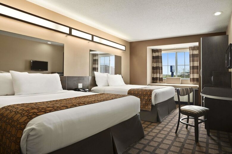 Hotel Microtel Inn & Suites By Wyndham Marion/cedar Rapids