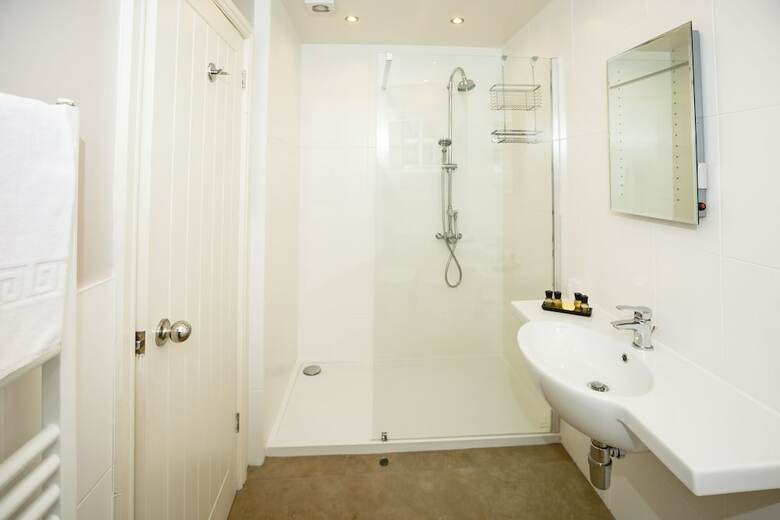 Donington Park Farmhouse Hotel