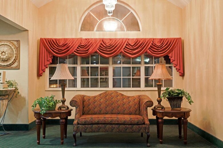 Hotel Microtel Inn & Suites By Wyndham Brandon