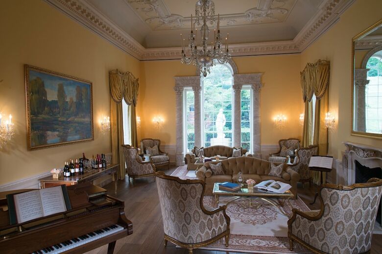 Hotel Albemarle Estate At Trump Winery