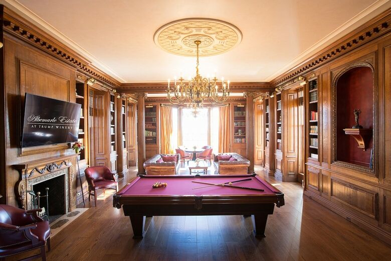 Hotel Albemarle Estate At Trump Winery