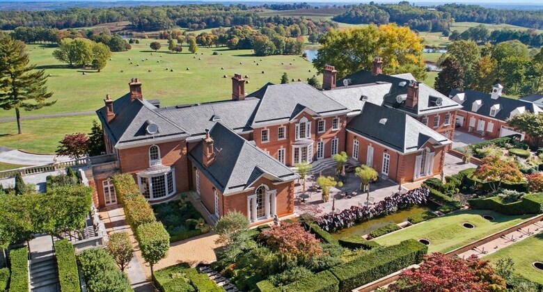 Hotel Albemarle Estate At Trump Winery