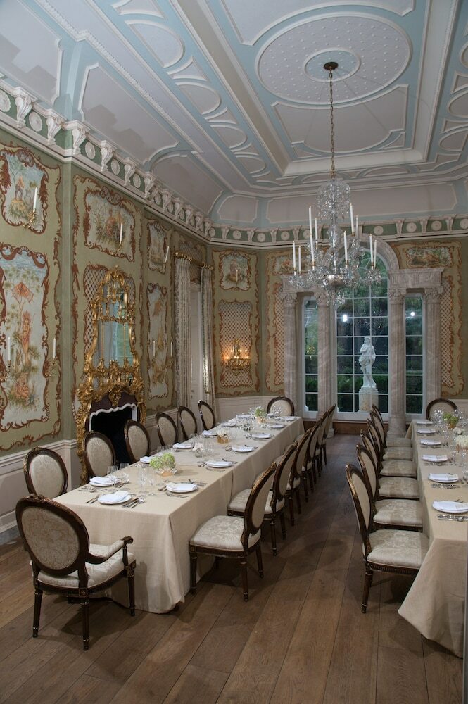 Hotel Albemarle Estate At Trump Winery