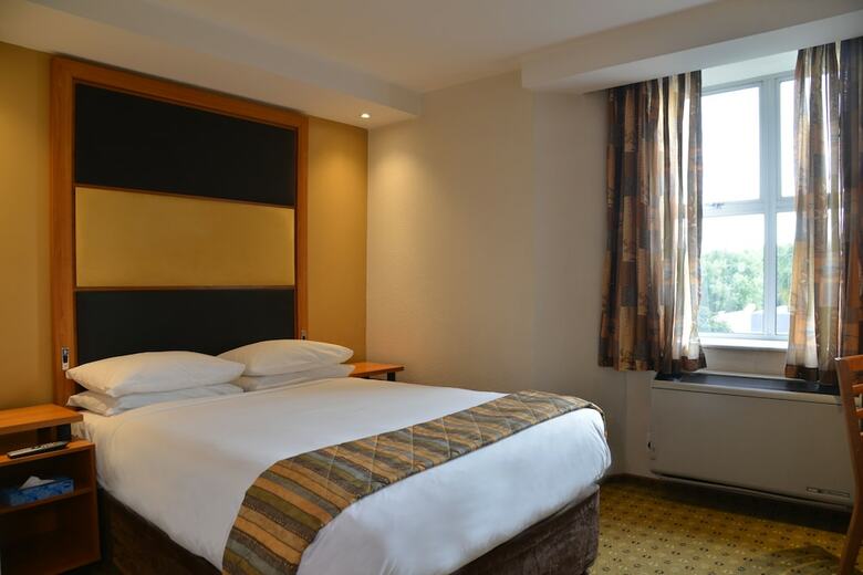 Hotel Town Lodge Sandton, Grayston Drive