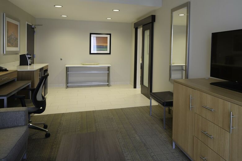 Hotel Holiday Inn Cincinnati N - West Chester