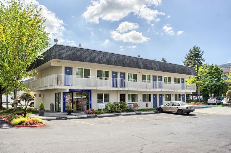 Motel 6 Issaquah, Wa - Seattle - East