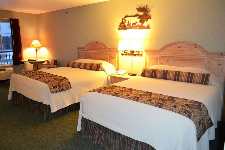 Hotel Stafford's Crooked River Lodge & Suites