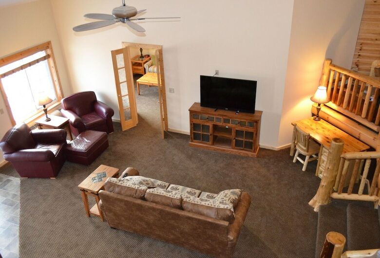 Hotel Stafford's Crooked River Lodge & Suites
