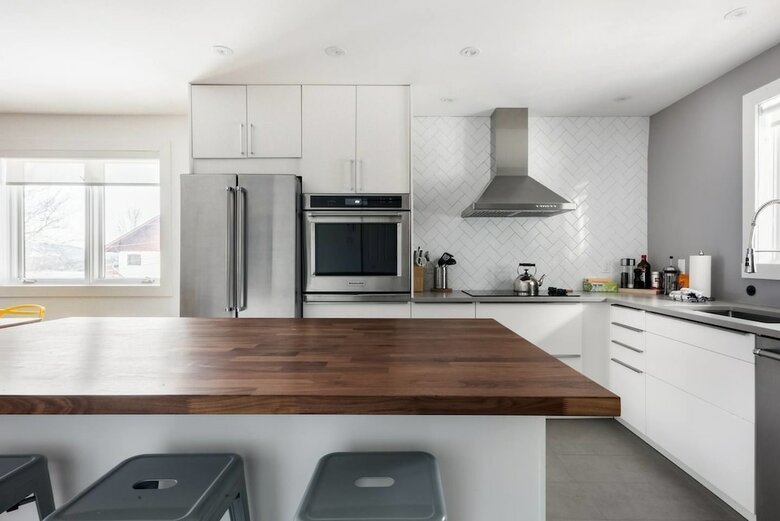 Apartamento Commodious Condominium In Tranquil Lakeside Setting