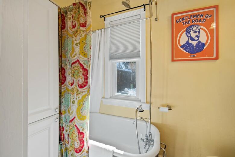 Charming Victorian By Sloan's Lake - Free Parking!