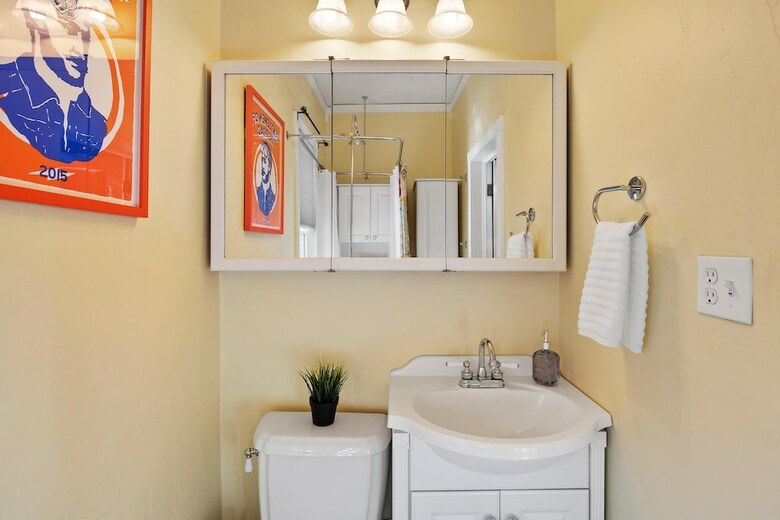 Charming Victorian By Sloan's Lake - Free Parking!