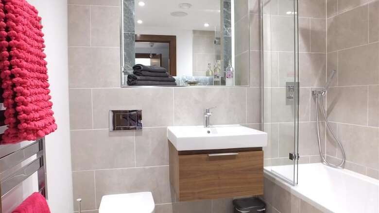 Waters Edge 10