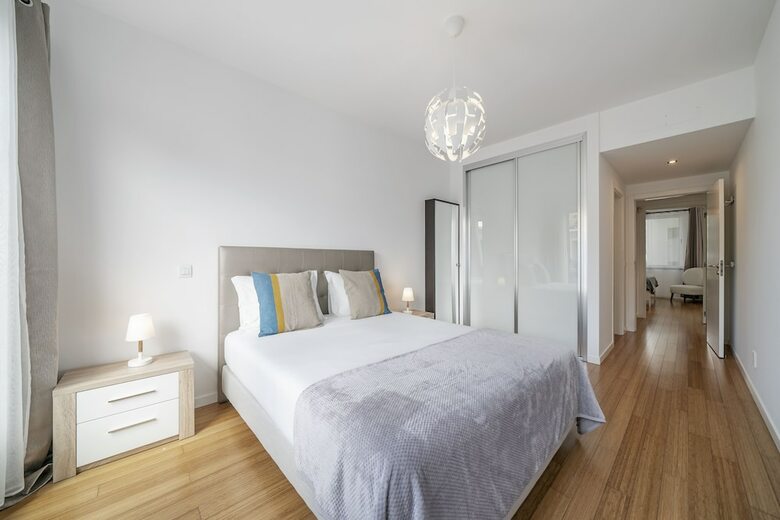 Amparo I By An Island Apart