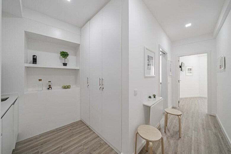 Drapes Design Apartments I By An Island Apart