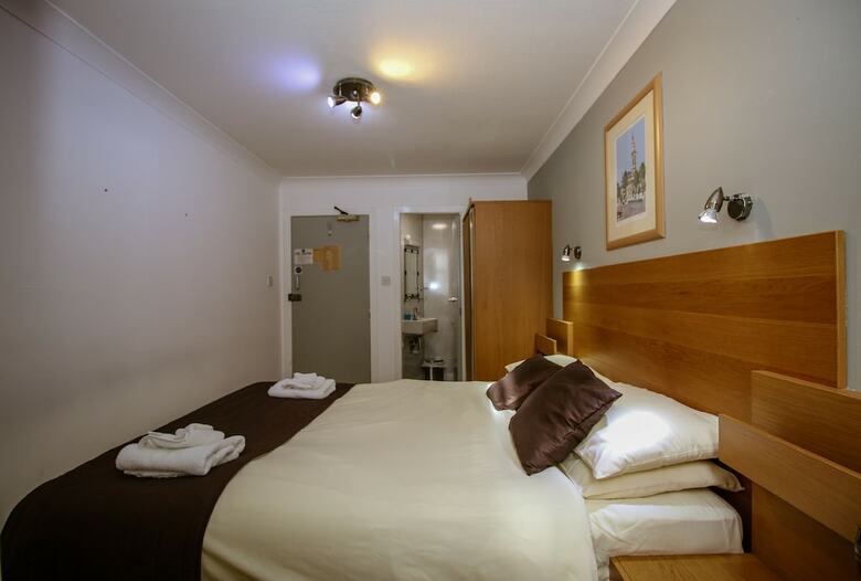 Charing Cross Hotel