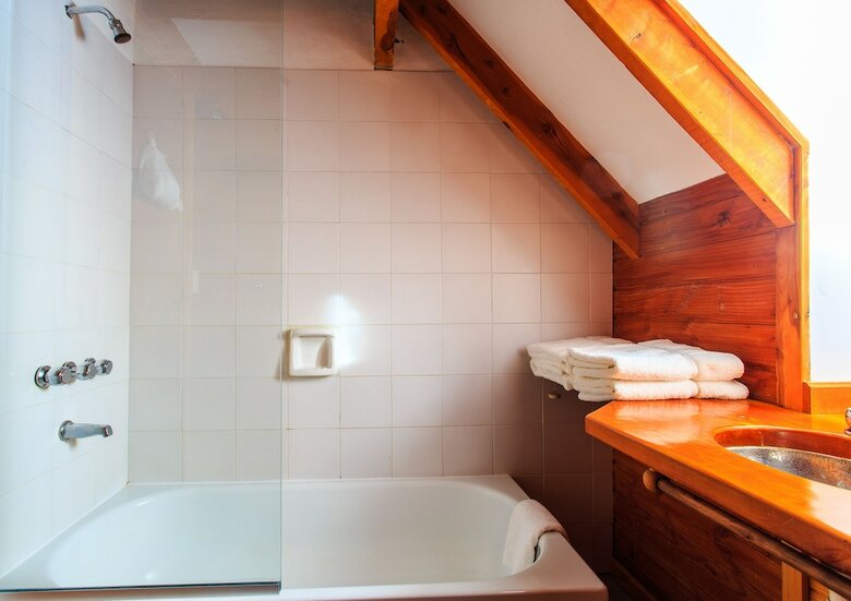 Hotel Faraway