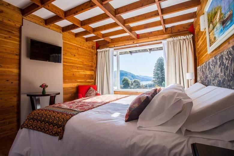 Hotel Faraway