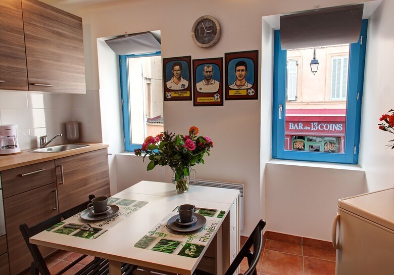 Apartamento G�te Du Panier 2000