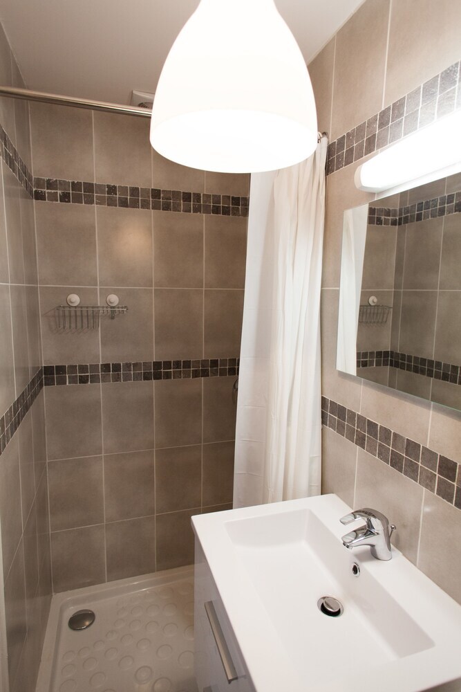 Apartamento G�te Du Panier 2000