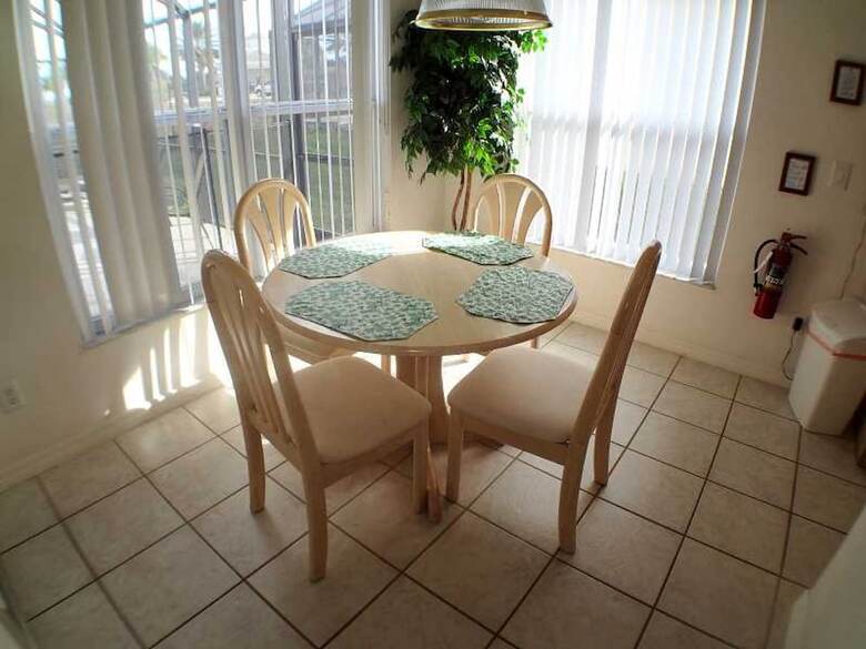 4br 3ba Home In Indian Creek By Cv-2675