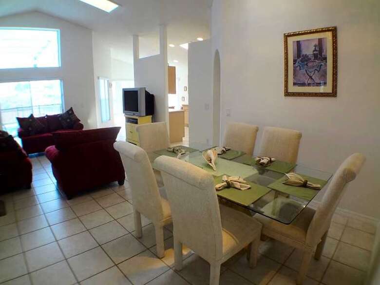 4br 3ba Home In Indian Creek By Cv-2675