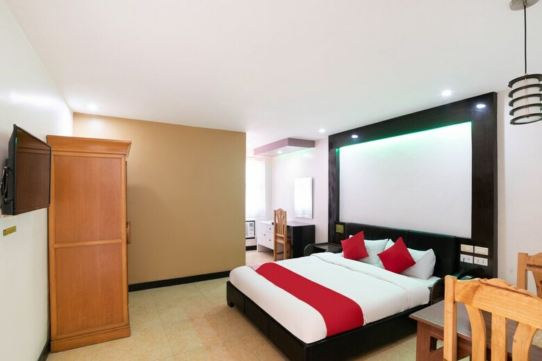 Oyo 195 Ranchotel - Binan