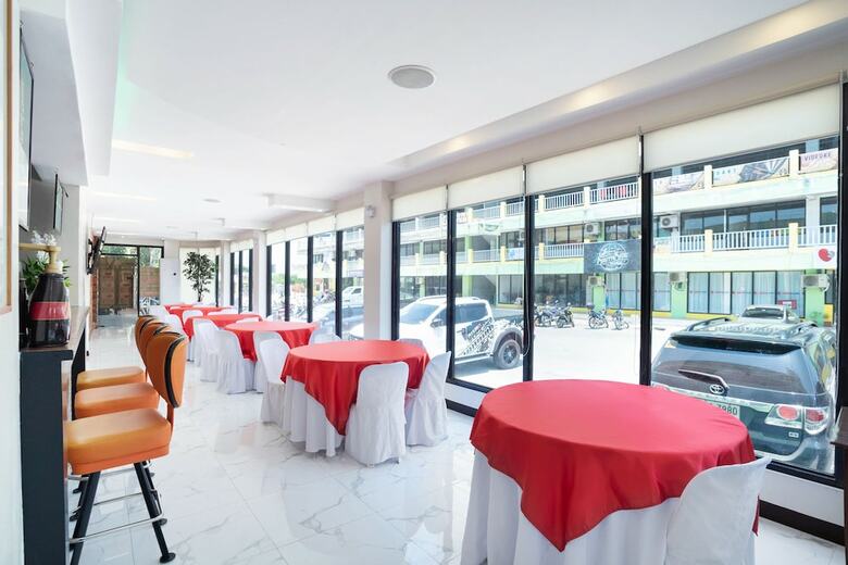 Oyo 195 Ranchotel - Binan