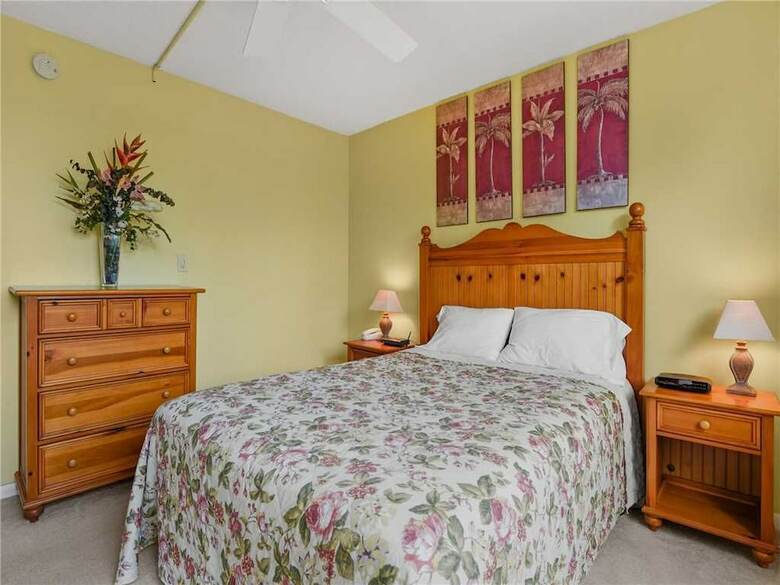 Island Club 1403 - Two Bedroom Condo