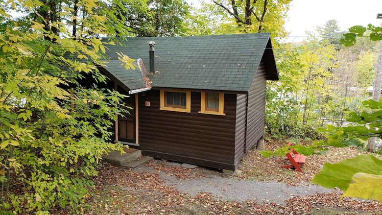 Hotel Miners Bay Lodge
