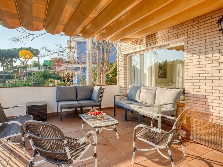 Lavish Holiday Home In Lloret de Mar With Private Pool