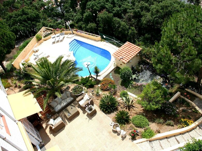 Lavish Holiday Home In Lloret de Mar With Private Pool