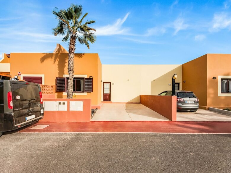 Simplistic Holiday Home In Corralejo With Swimming Pool