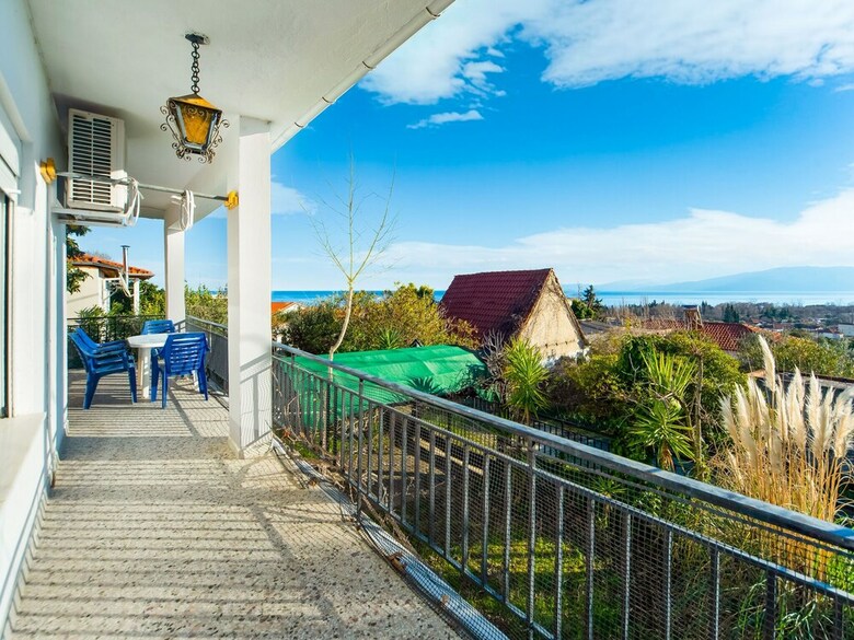Seaside Holiday Home In Asprovalta With Balcony