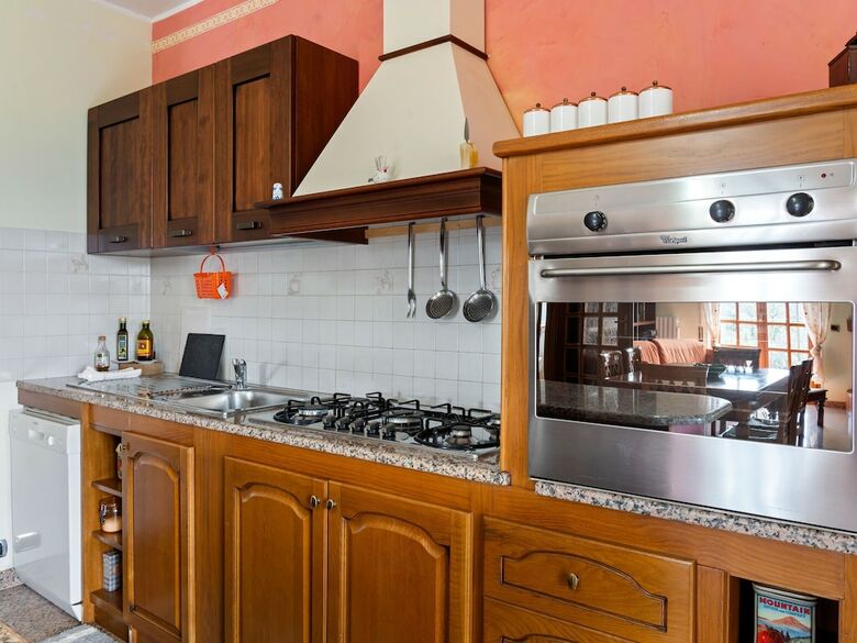 Lovely Apartment In Roccagorga With Garden