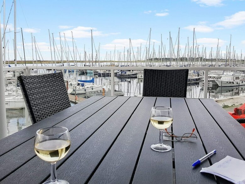 Apartamentos 5 Star Holiday Home In Wendtorf