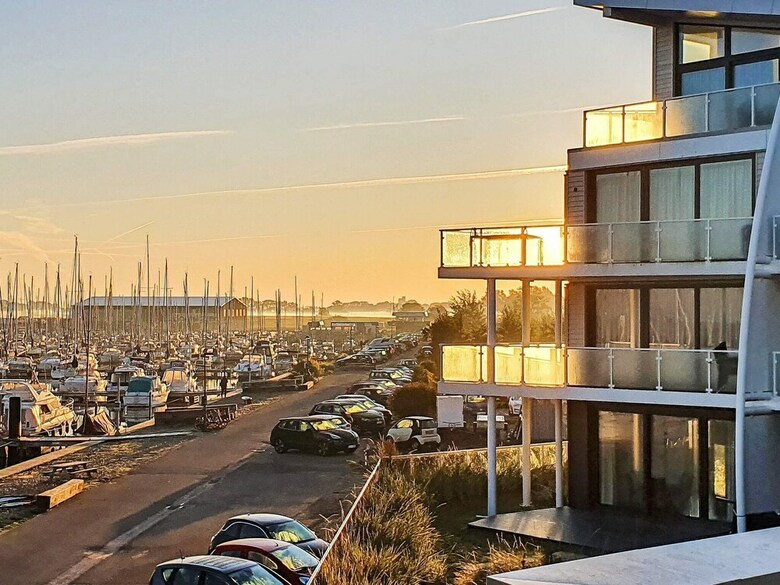 Apartamentos 5 Star Holiday Home In Wendtorf
