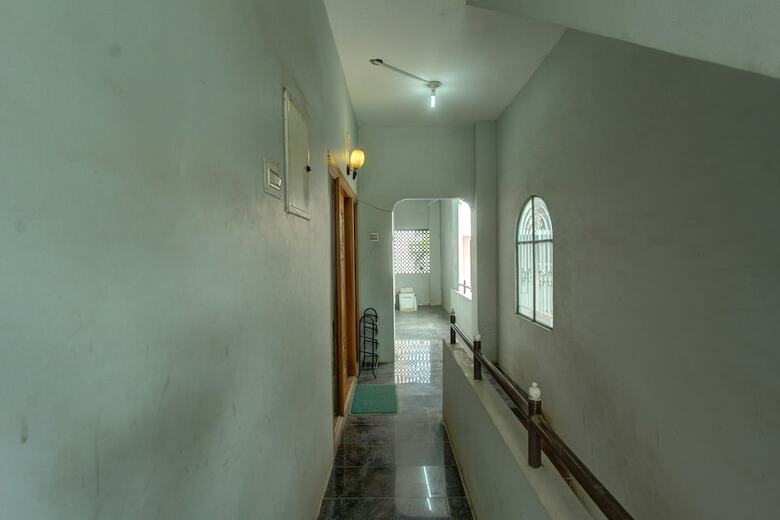 Hotel Oyo 25080 Vivekam Home Stay