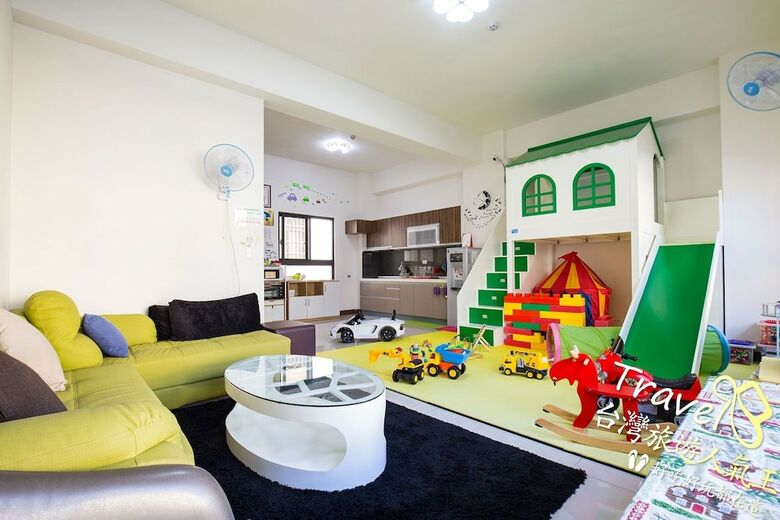 Hotel J.s 23 Kids Homestay