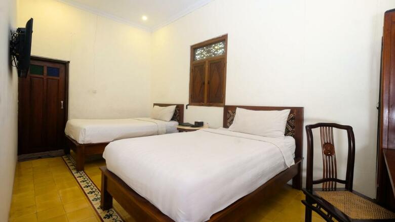 Bed & Breakfast The Mangkoro By Yuwono Hospitality