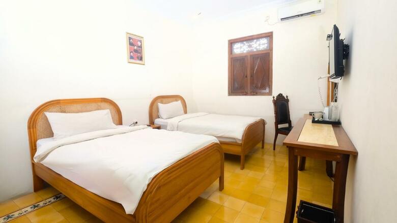 Bed & Breakfast The Mangkoro By Yuwono Hospitality