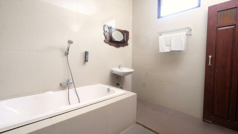 Bed & Breakfast The Mangkoro By Yuwono Hospitality
