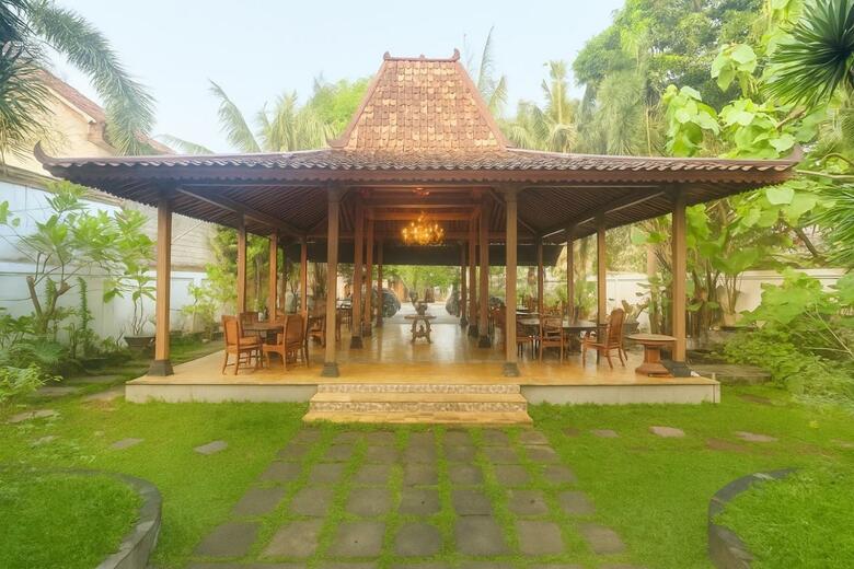 Bed & Breakfast The Mangkoro By Yuwono Hospitality