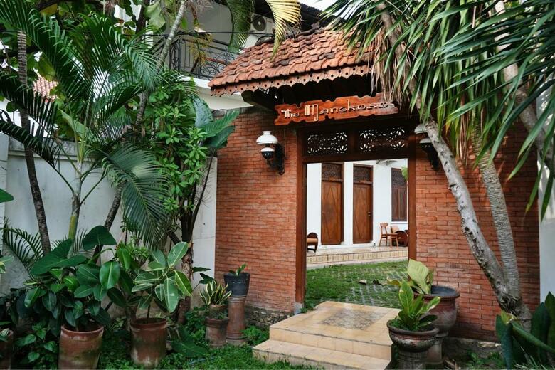 Bed & Breakfast The Mangkoro By Yuwono Hospitality