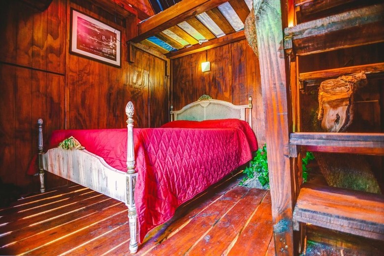 F&f Hostel