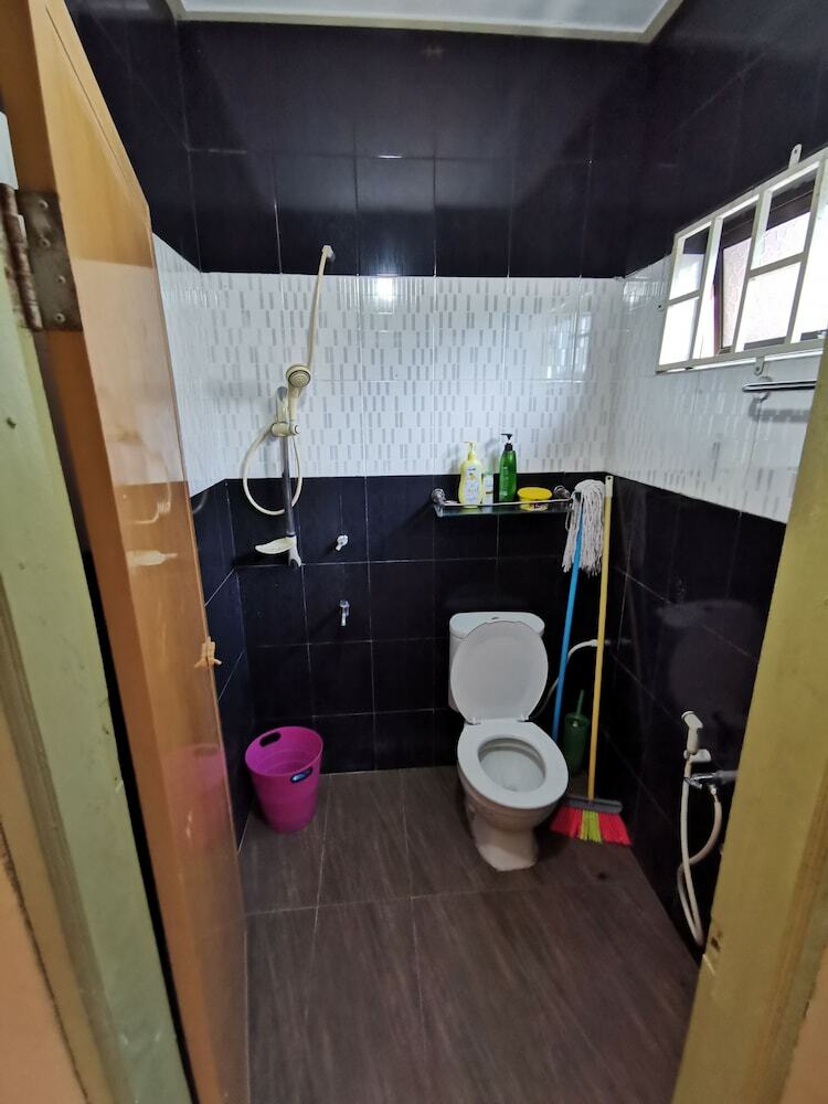 Hotel Oyo 89873 Nurbayu Chalet