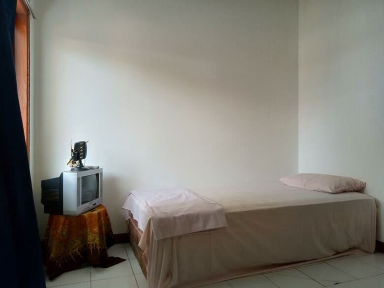 Hostal Spot On 2800 Kos Bu Darma Syariah