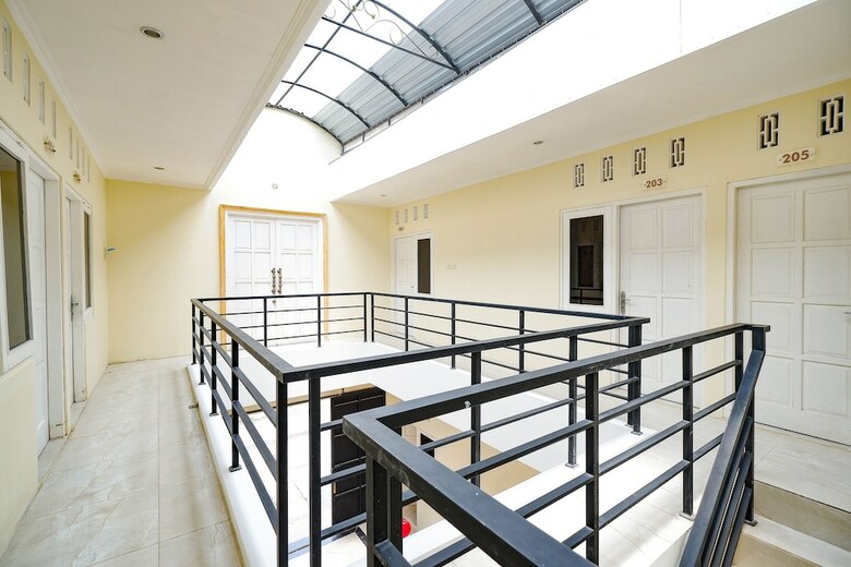 Hostal Oyo 2856 Wisma Fortuna Syariah