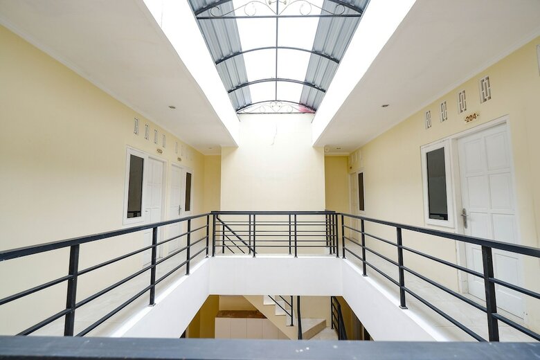 Hostal Oyo 2856 Wisma Fortuna Syariah